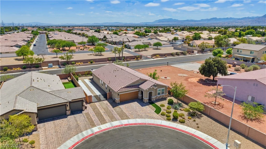 4831 Shady Chestnut, Las Vegas, NV 89131