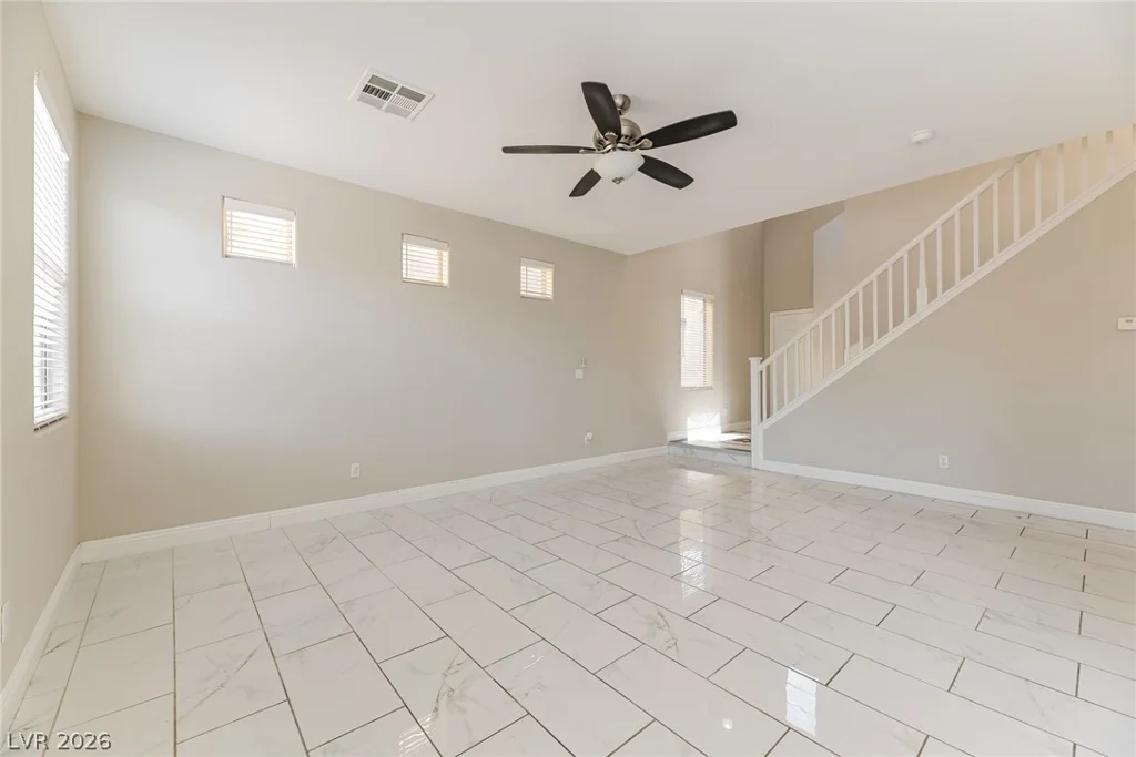 6354 Foxlyn, Las Vegas, NV 89122