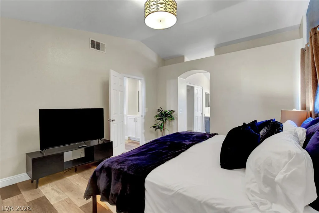 2432 Fresnal Canyon, Las Vegas, NV 89123