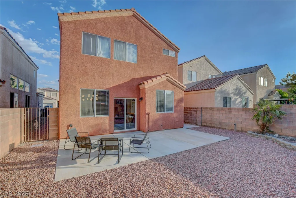 2432 Fresnal Canyon, Las Vegas, NV 89123