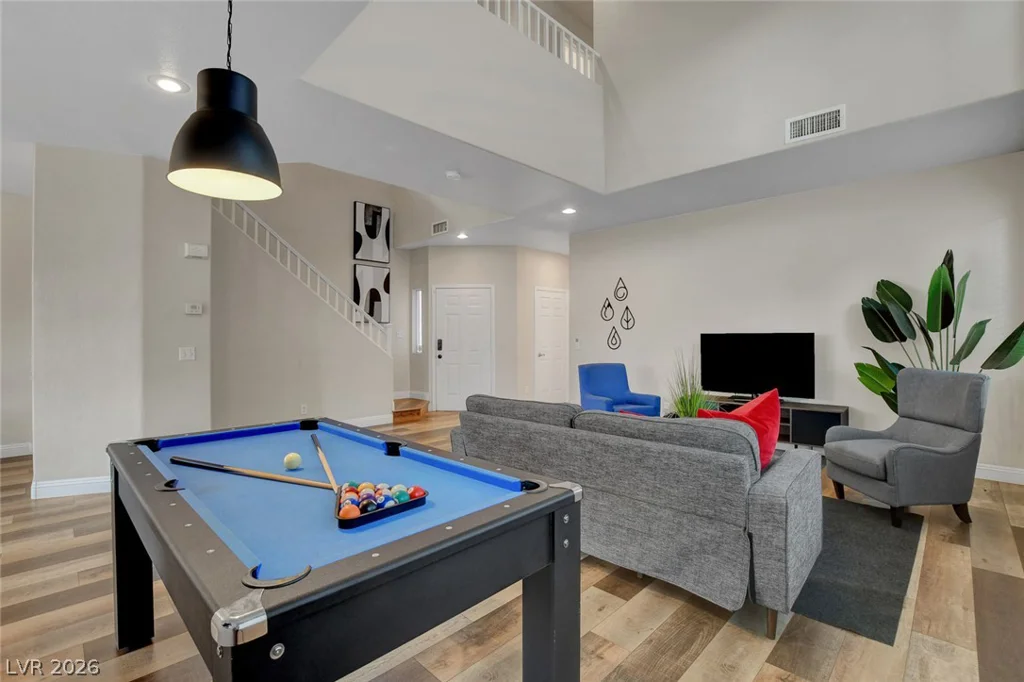 2432 Fresnal Canyon, Las Vegas, NV 89123