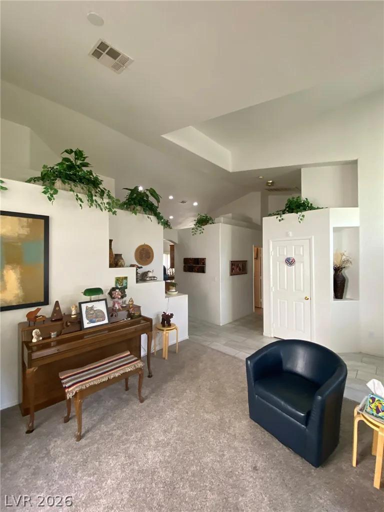 9108 Valley Of Fire, Las Vegas, NV 89129