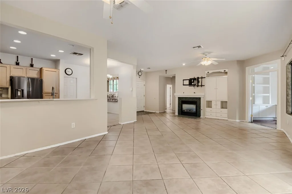 2539 Evansville, Henderson, NV 89052