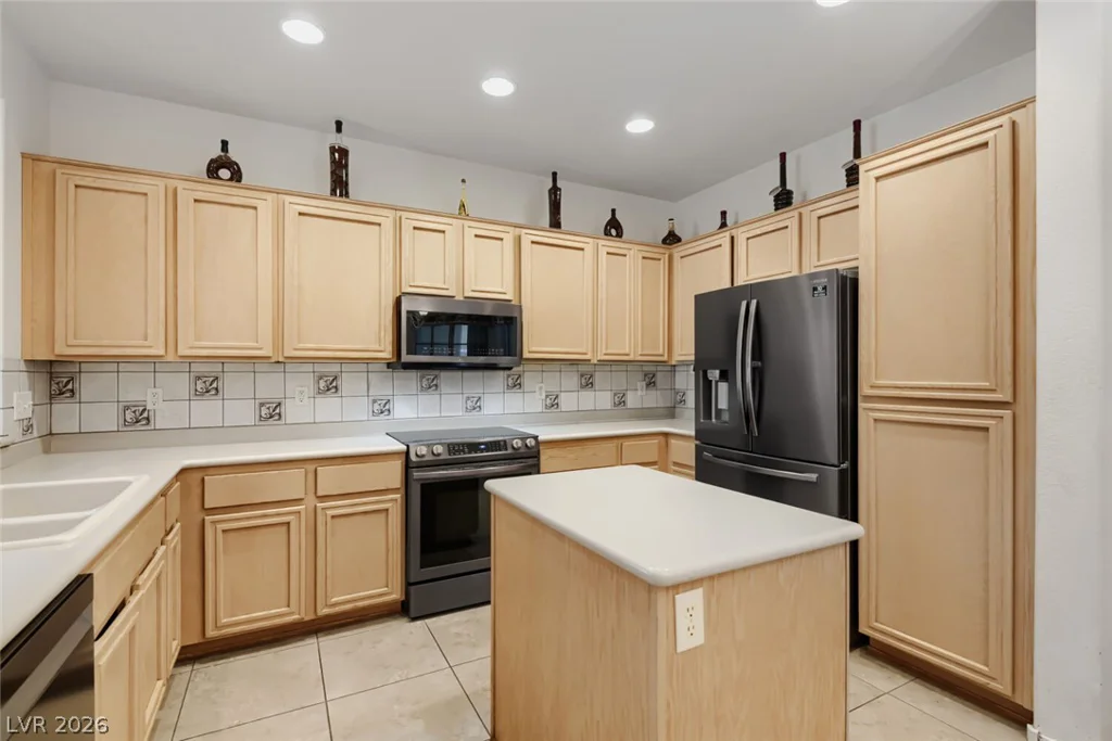 2539 Evansville, Henderson, NV 89052