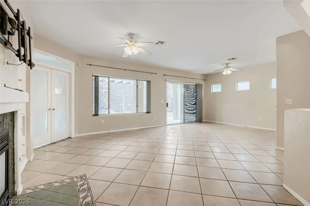 2539 Evansville, Henderson, NV 89052