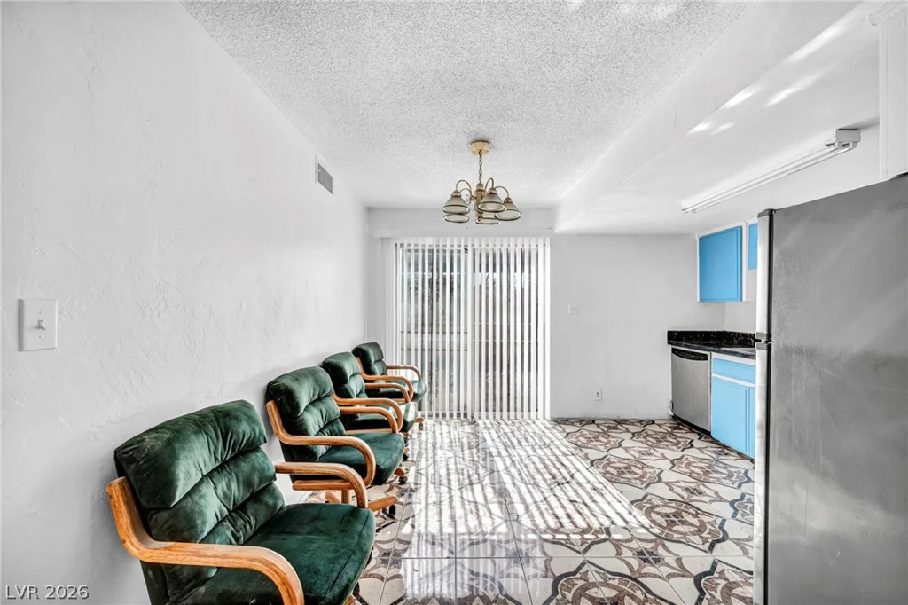 1153 Sierra Vista, Las Vegas, NV 89169