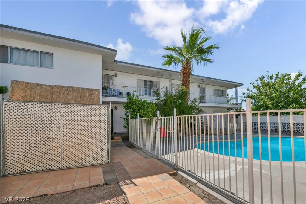1153 Sierra Vista, Las Vegas, NV 89169