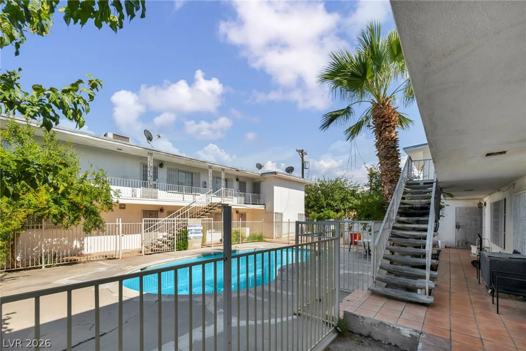1153 Sierra Vista, Las Vegas, NV 89169