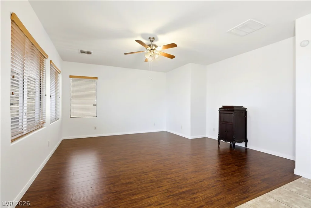 6440 Iguassu Falls, Las Vegas, NV 89149