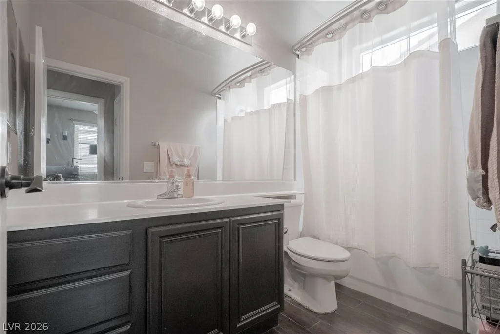 1073 Royal Valley St, Henderson, NV 89002