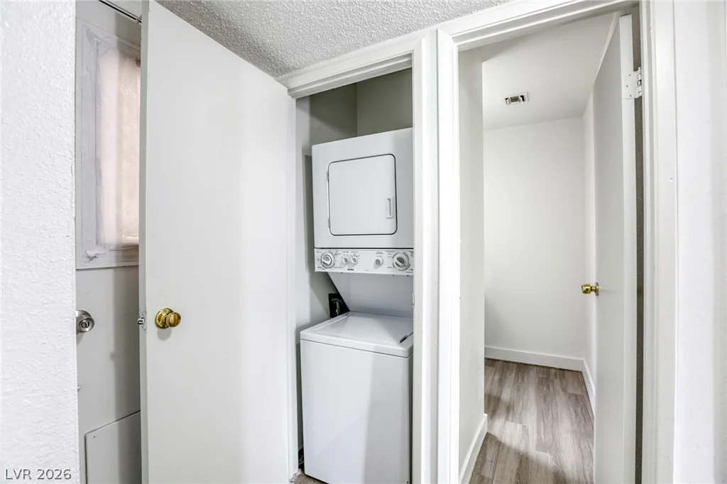 4770 Topaz, Las Vegas, NV 89121