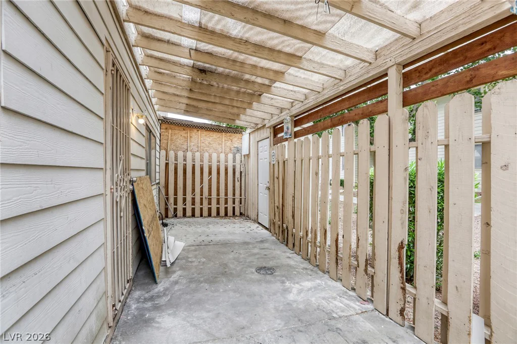 4770 Topaz, Las Vegas, NV 89121