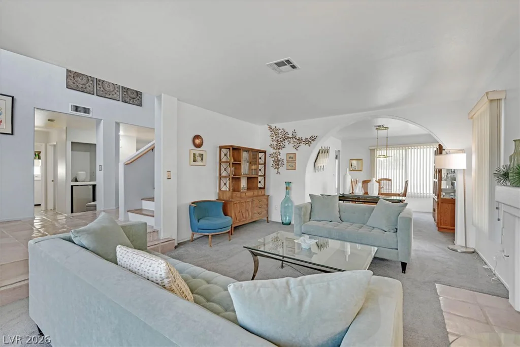 9408 Hollycrest, Las Vegas, NV 89117