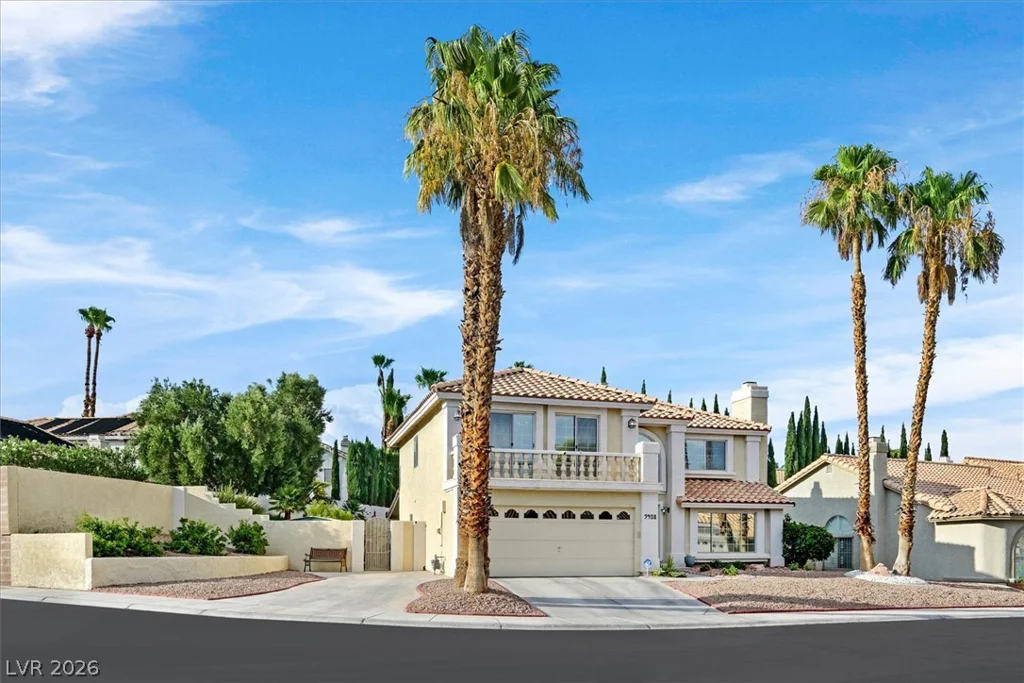 9408 Hollycrest, Las Vegas, NV 89117