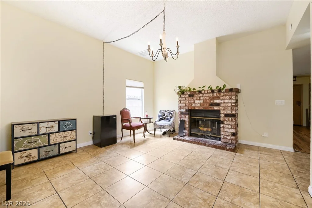 526 Tabony, Henderson, NV 89011