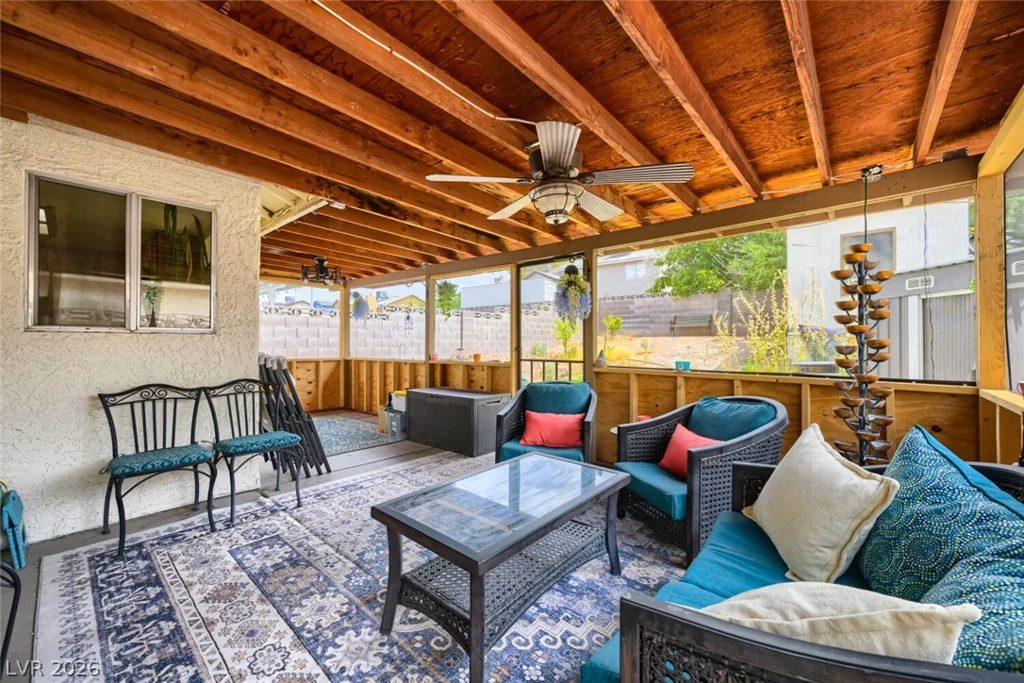 526 Tabony, Henderson, NV 89011