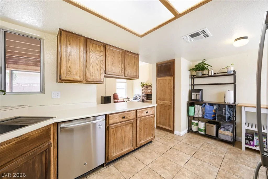 526 Tabony, Henderson, NV 89011