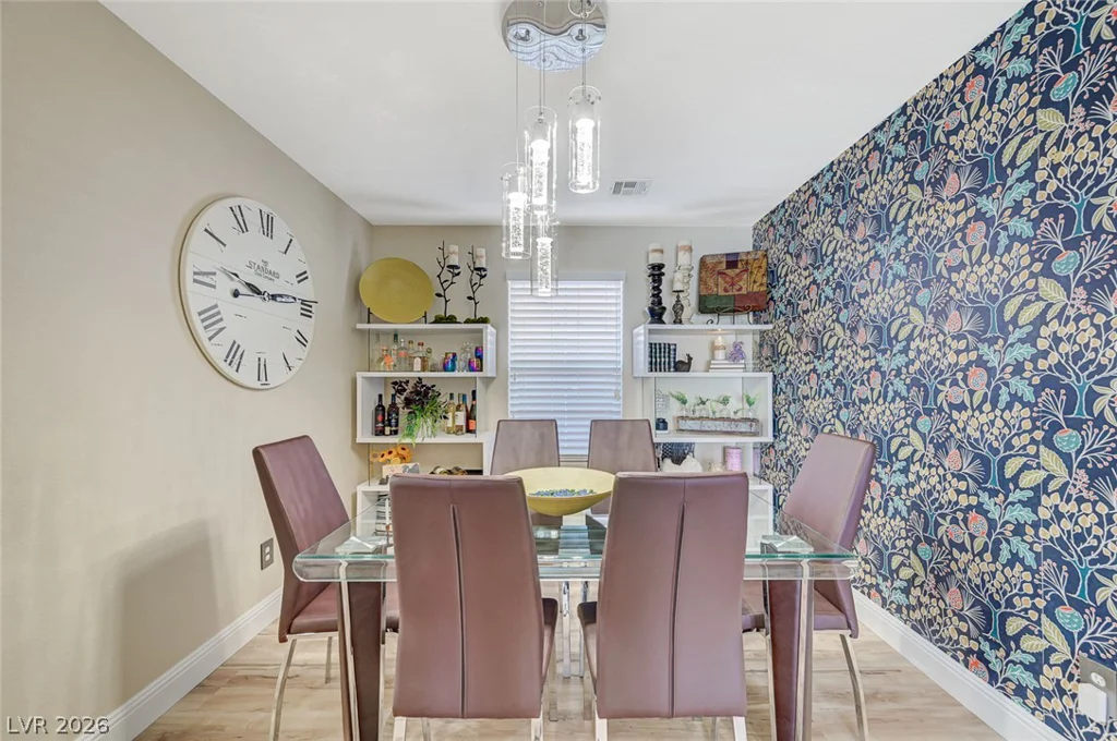 6912 Grand Junction, Las Vegas, NV 89179