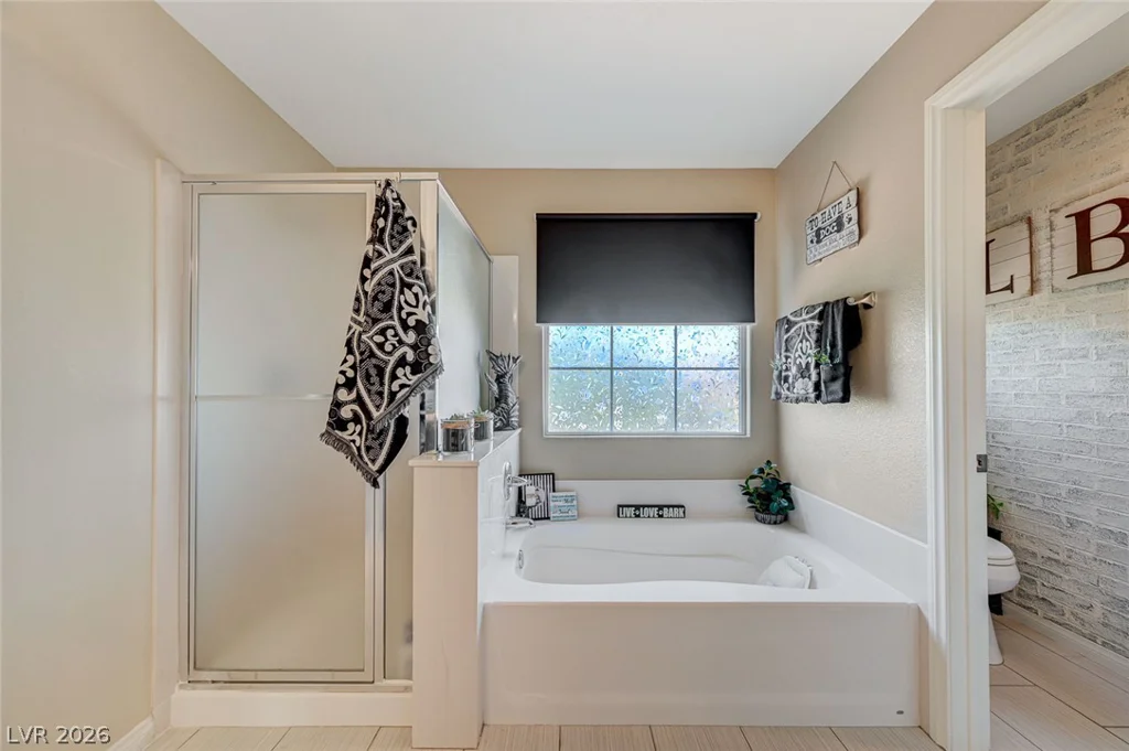 6912 Grand Junction, Las Vegas, NV 89179
