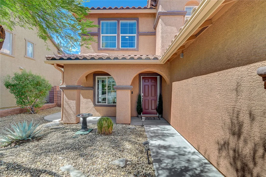 6912 Grand Junction, Las Vegas, NV 89179