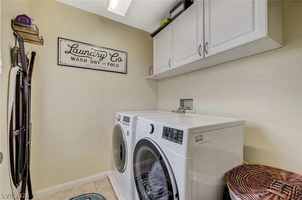 6912 Grand Junction, Las Vegas, NV 89179