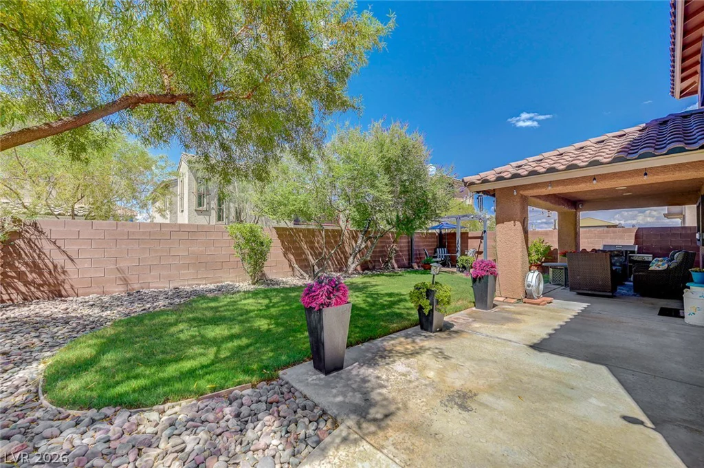 6912 Grand Junction, Las Vegas, NV 89179