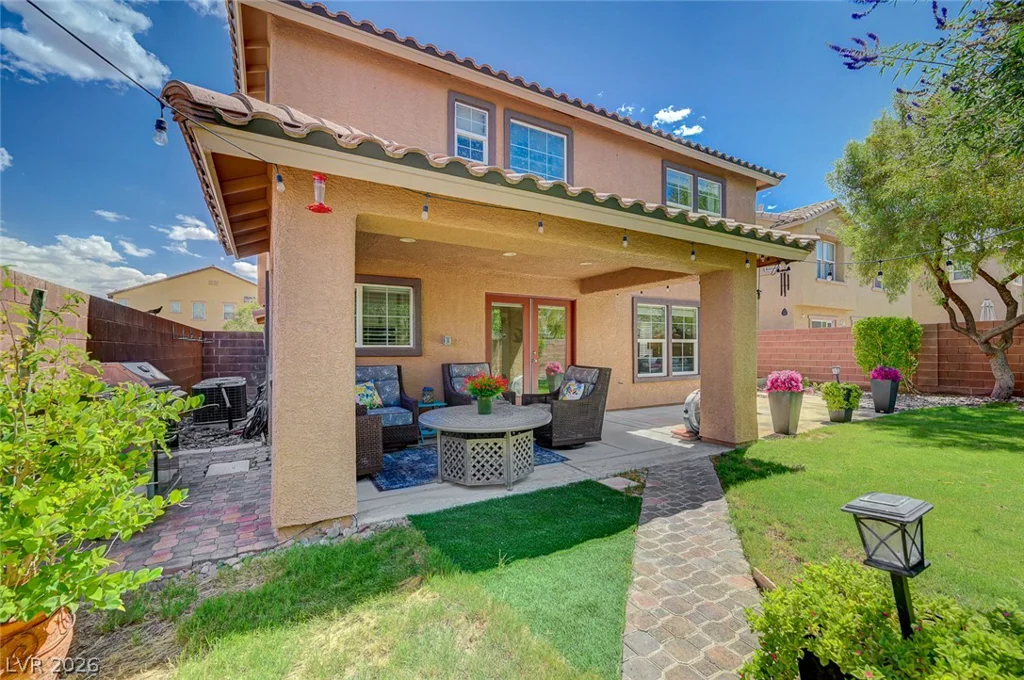 6912 Grand Junction, Las Vegas, NV 89179
