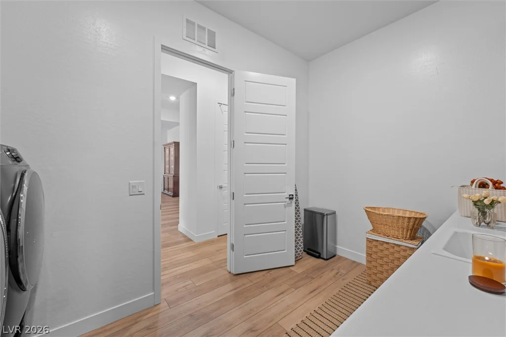 7179 Windsor Downs, Las Vegas, NV 89113