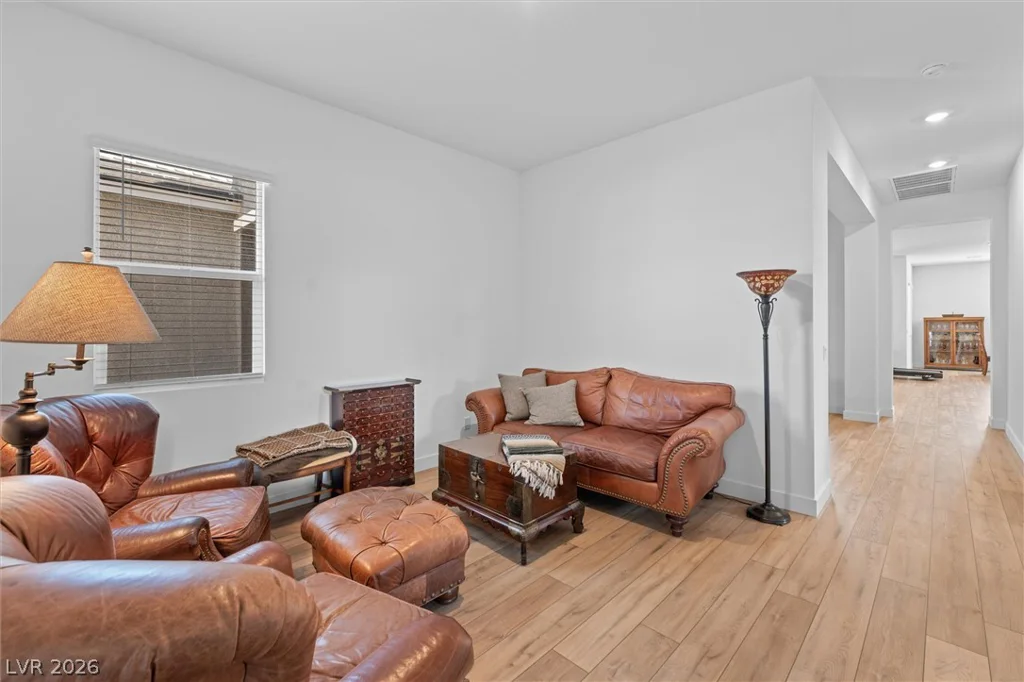 7179 Windsor Downs, Las Vegas, NV 89113