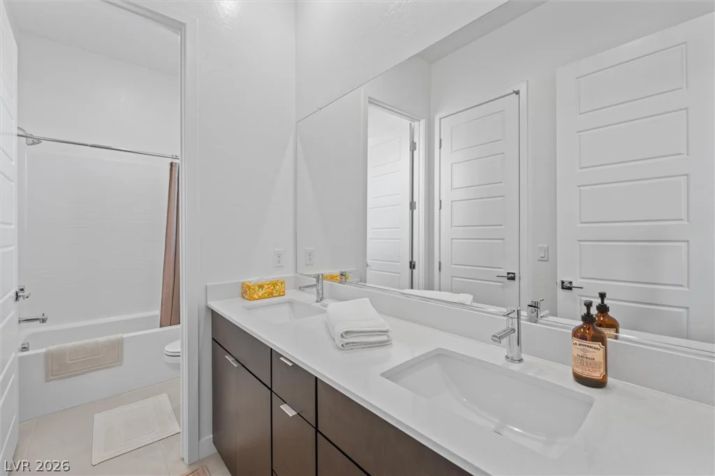 7179 Windsor Downs, Las Vegas, NV 89113