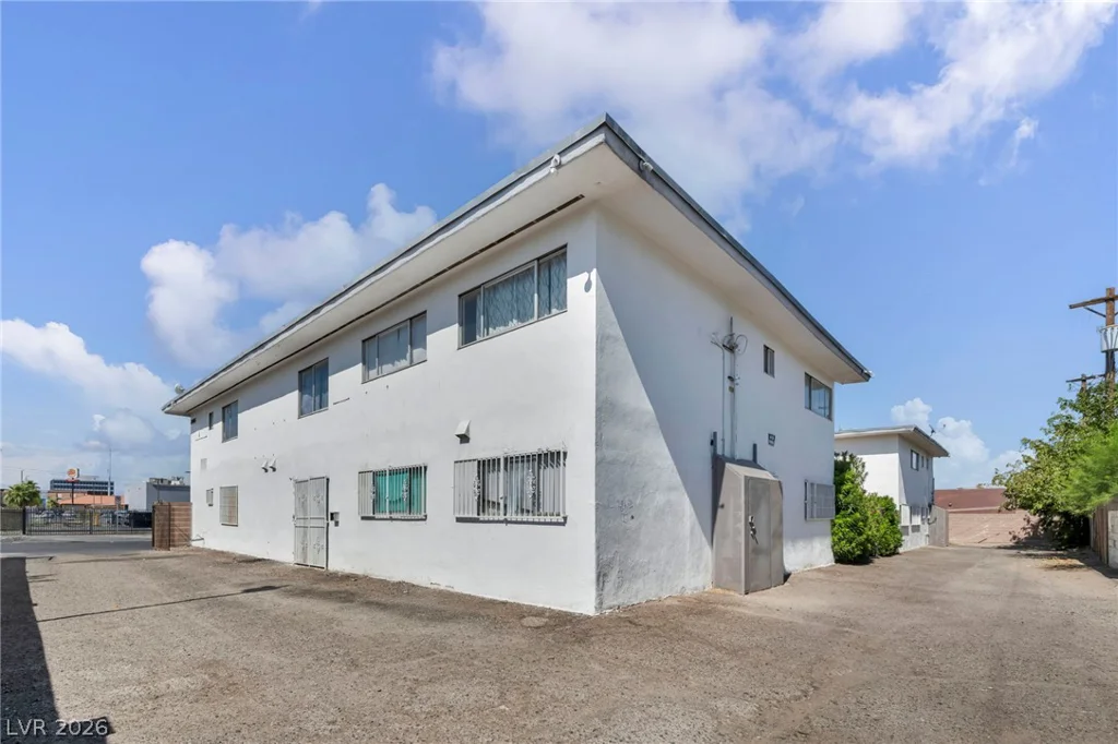 1165 Sierra Vista, Las Vegas, NV 89169