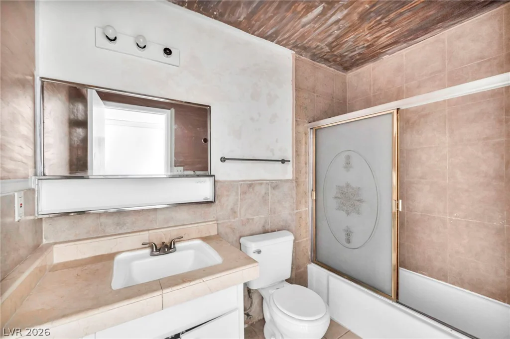 1165 Sierra Vista, Las Vegas, NV 89169