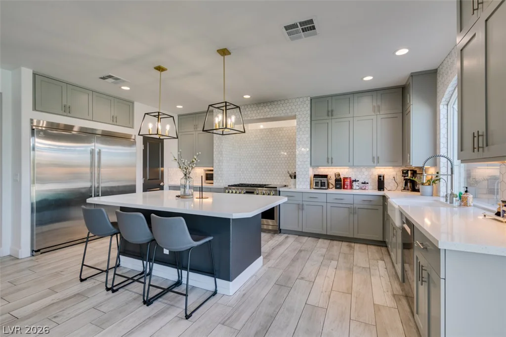 5686 Texas Creek, Las Vegas, NV 89141