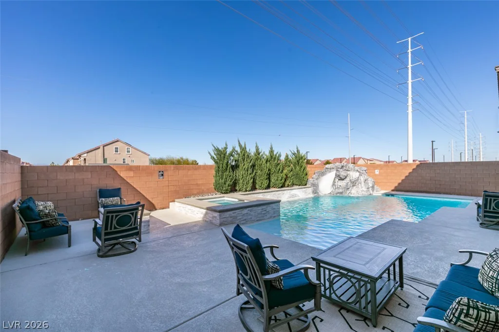 5686 Texas Creek, Las Vegas, NV 89141
