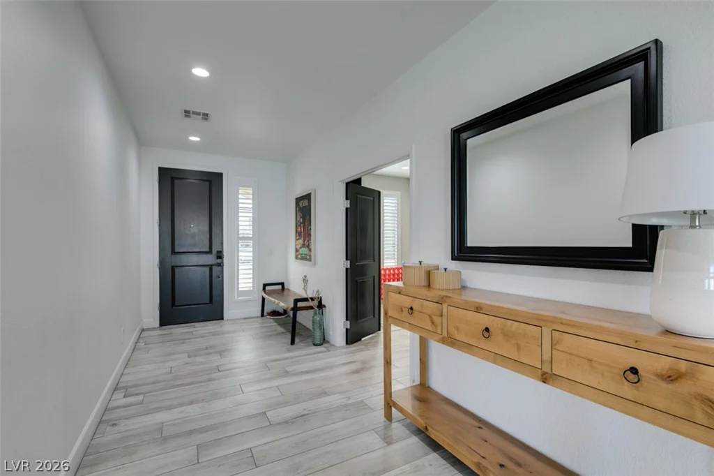 5686 Texas Creek, Las Vegas, NV 89141