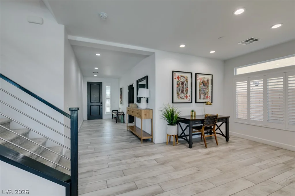 5686 Texas Creek, Las Vegas, NV 89141