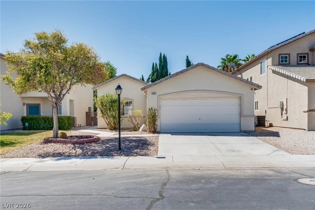 4833 Whispering Spring, Las Vegas, NV 89131