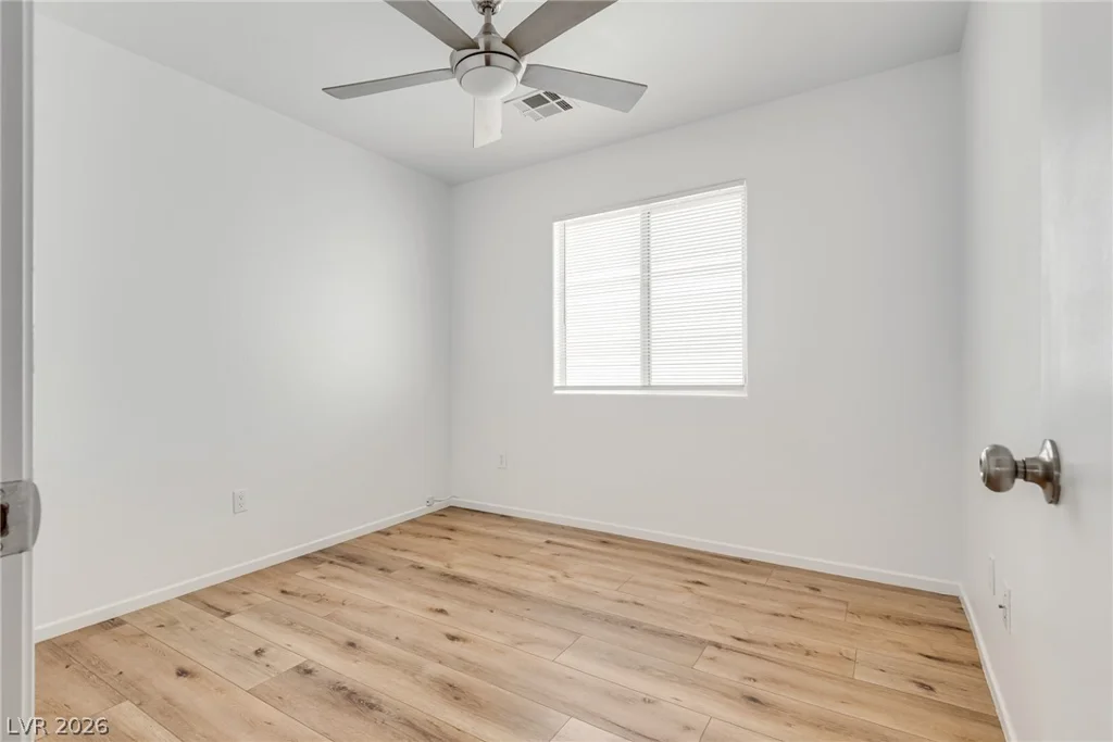 4833 Whispering Spring, Las Vegas, NV 89131