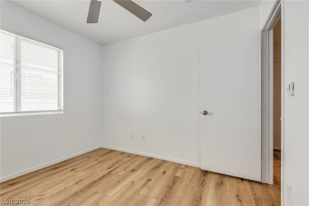 4833 Whispering Spring, Las Vegas, NV 89131