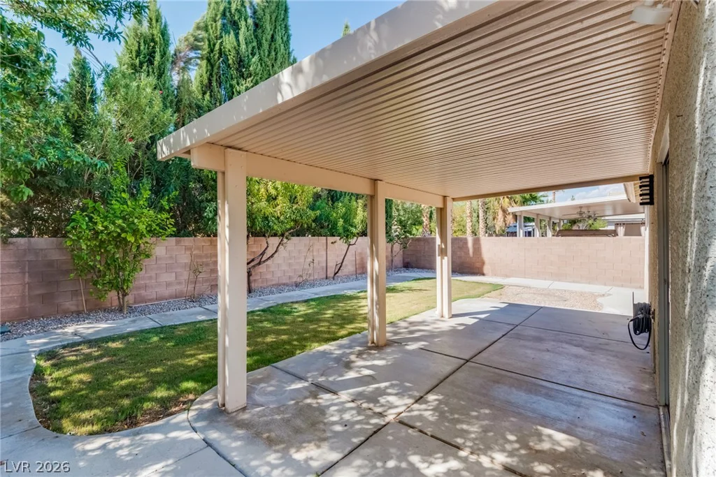 4833 Whispering Spring, Las Vegas, NV 89131