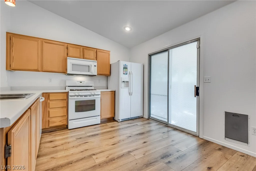 4833 Whispering Spring, Las Vegas, NV 89131