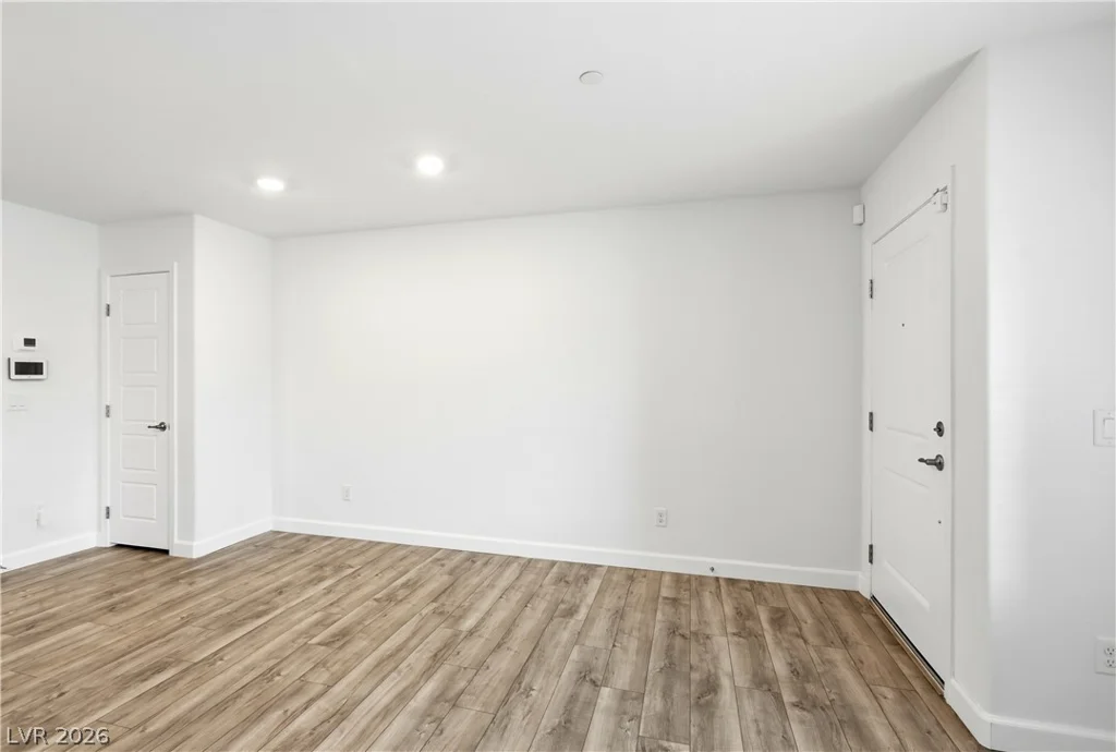 839 Watford, Henderson, NV 89011