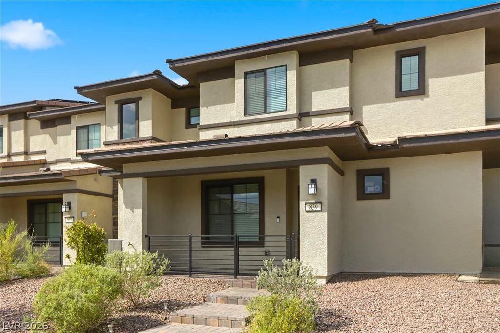 839 Watford, Henderson, NV 89011