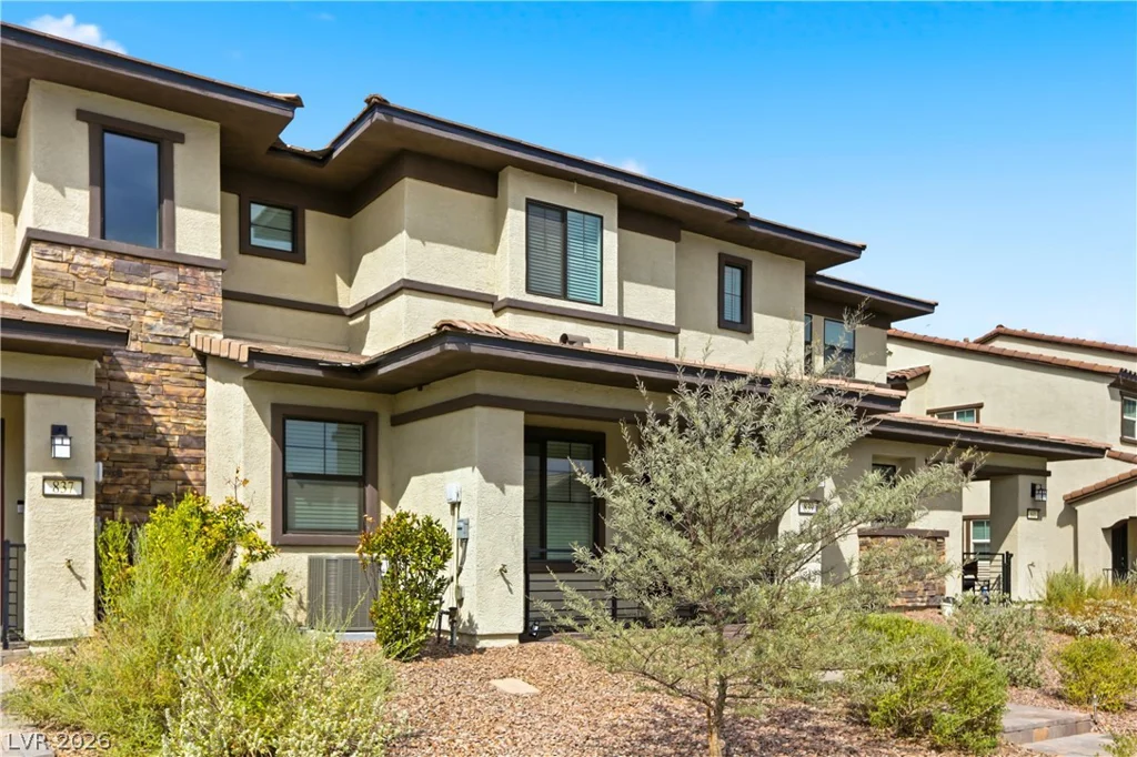 839 Watford, Henderson, NV 89011