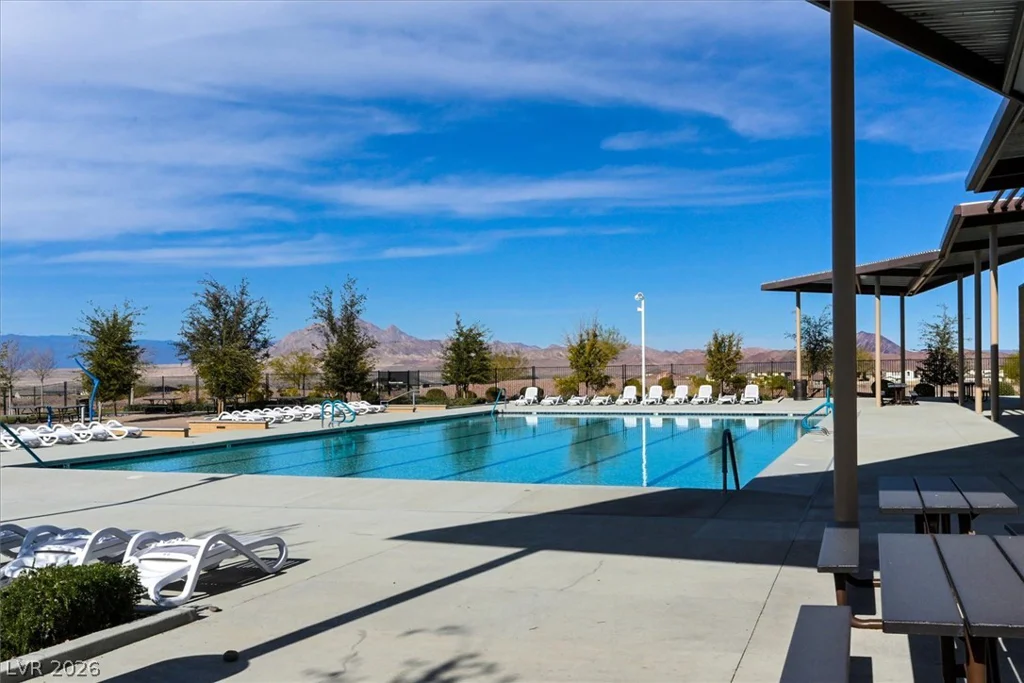 839 Watford, Henderson, NV 89011