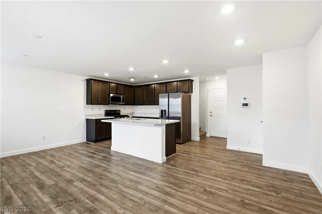 839 Watford, Henderson, NV 89011