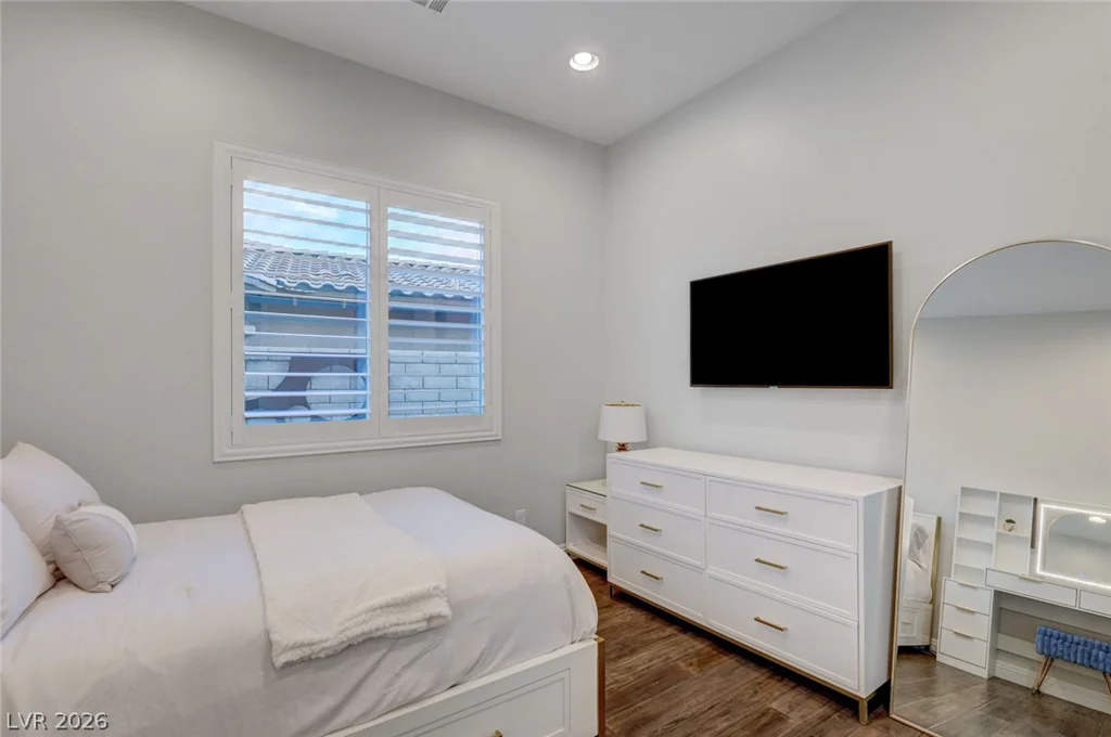 274 Evante, Las Vegas, NV 89138