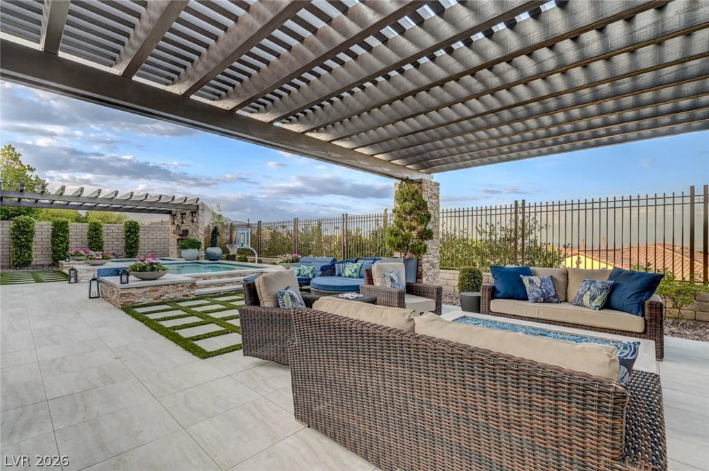 274 Evante, Las Vegas, NV 89138