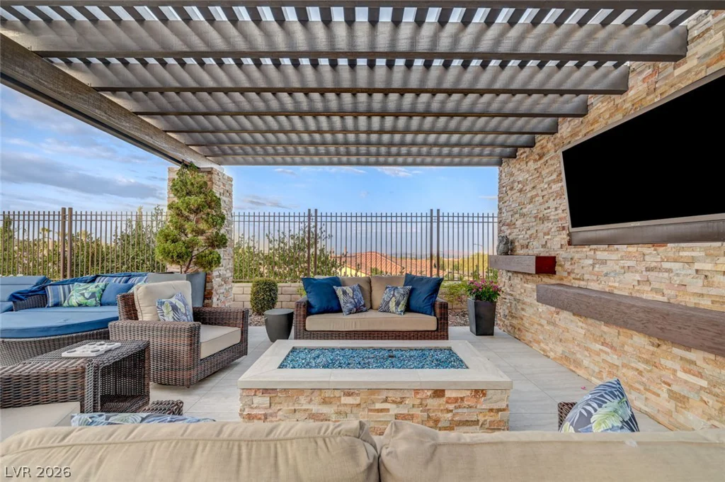 274 Evante, Las Vegas, NV 89138