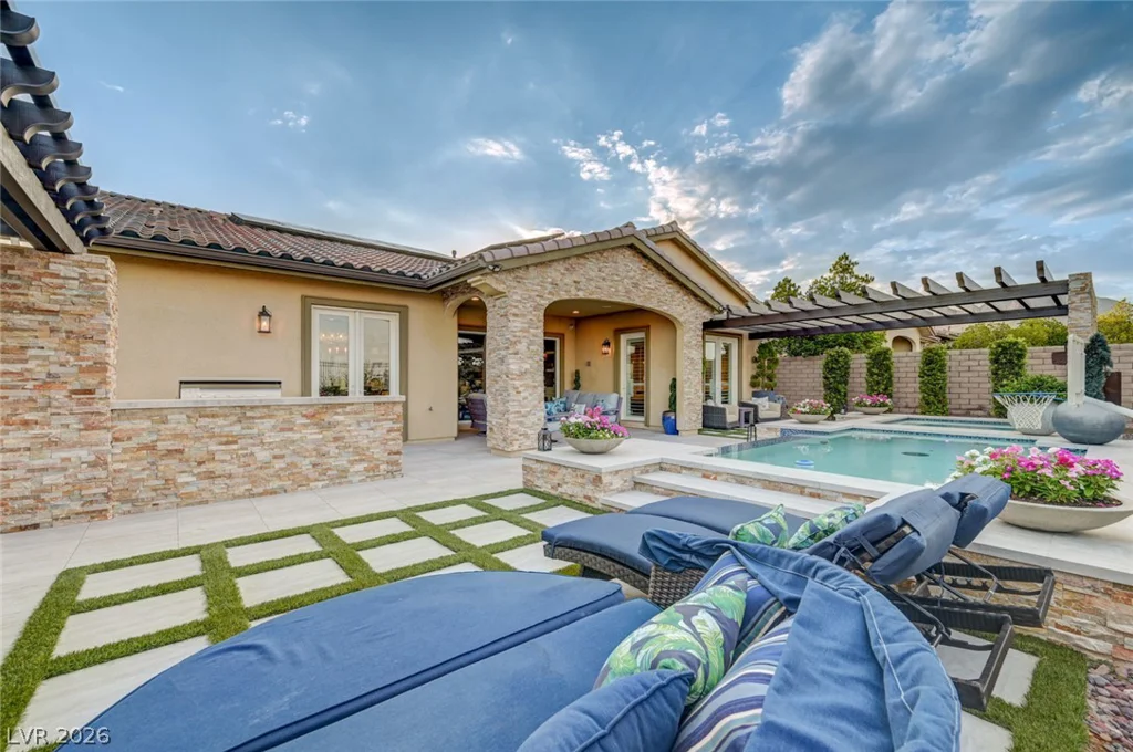 274 Evante, Las Vegas, NV 89138
